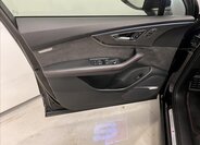 Audi SQ7 Kombi 4,0 l 320 kw