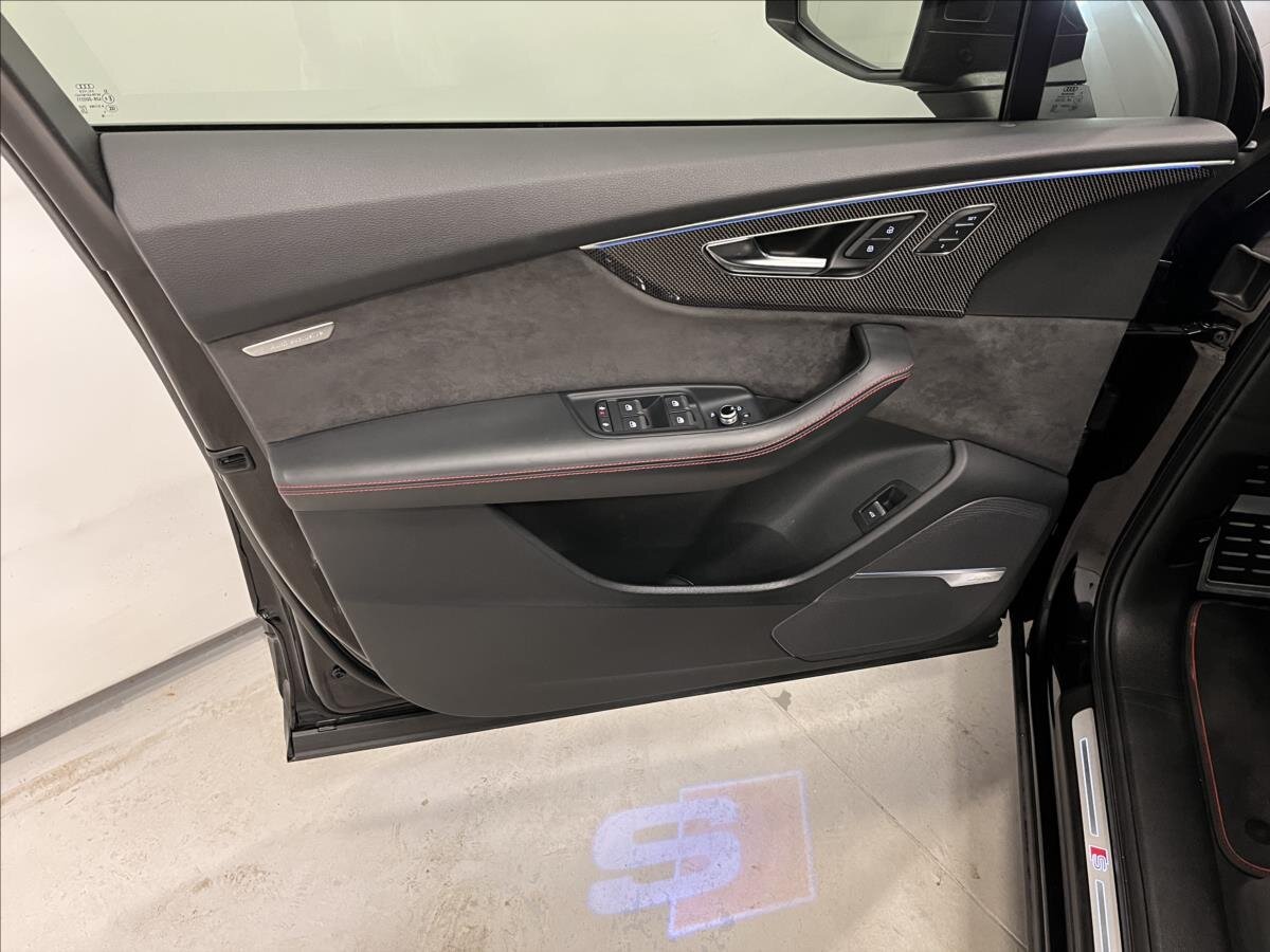 Audi SQ7 Kombi 4,0 l 320 kw