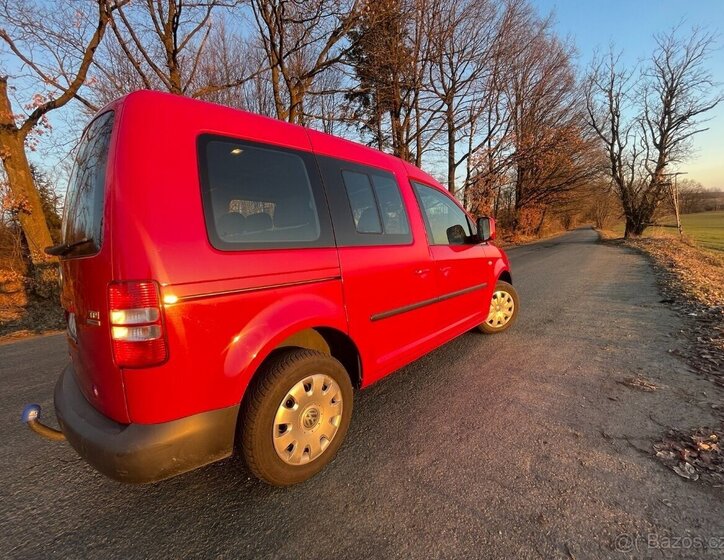 Volkswagen Caddy Kombi 1,6 l 75 kw