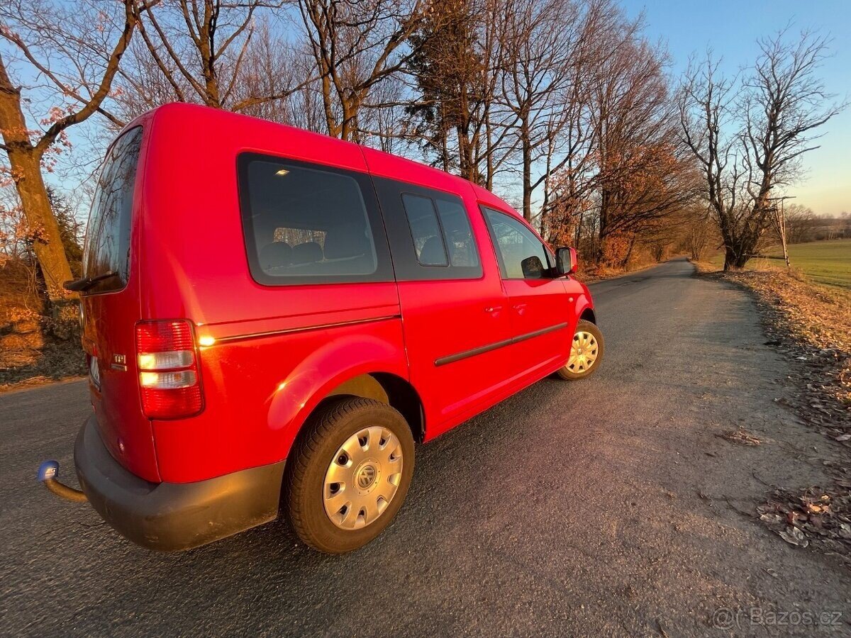 Volkswagen Caddy Kombi 1,6 l 75 kw