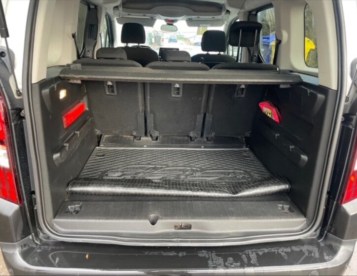 Peugeot Ostatní Kombi 1,5 l 96 kw