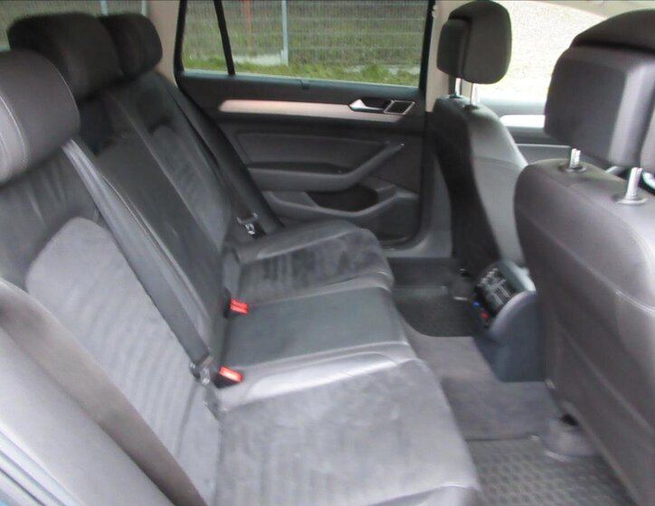 Volkswagen Passat 14
