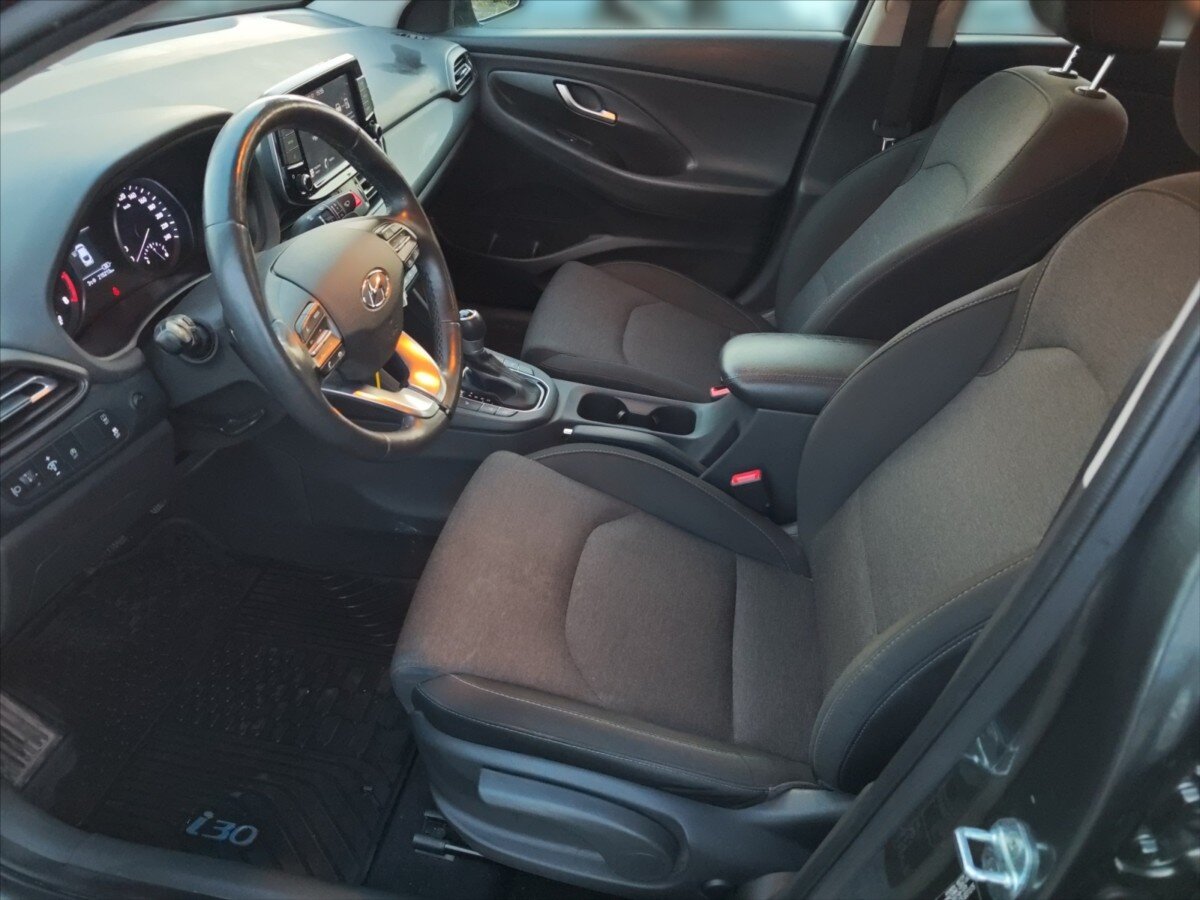 Hyundai i30 Liftback 1,5 l 117 kw