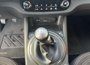 KIA Sportage SUV / Terénní 2,0 l 120 kw