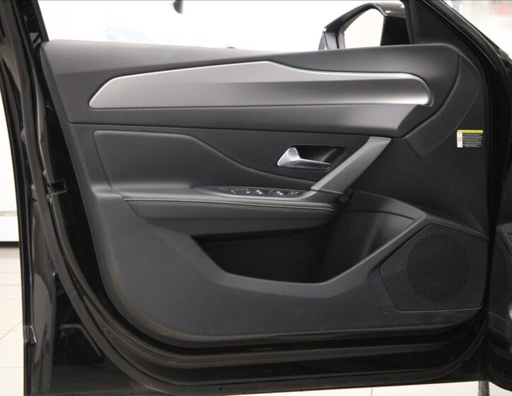 Peugeot 308 Kombi 1,2 l 96 kw