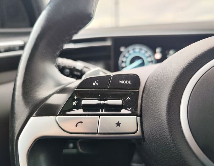 Hyundai Tucson SUV 1,6 l 195 kw