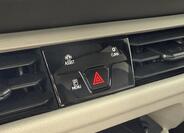 Volkswagen Multivan 31