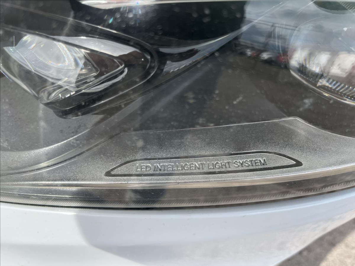 Mercedes-Benz Vito MPV 2,1 l 140 kw