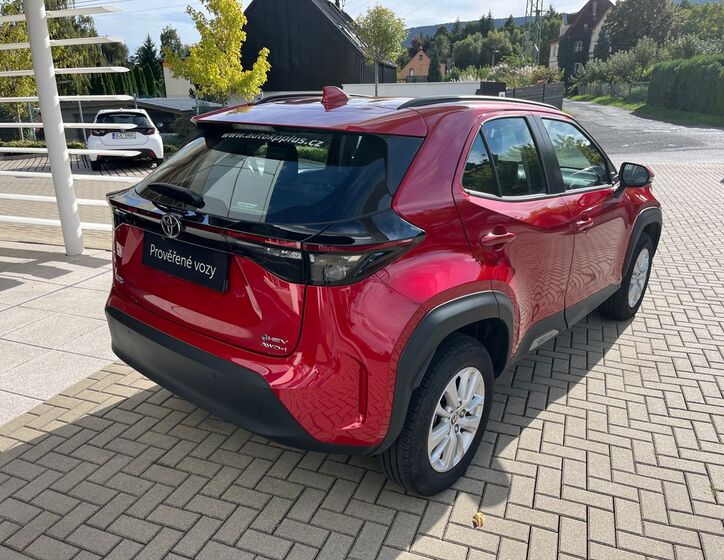 Toyota Yaris Cross 6