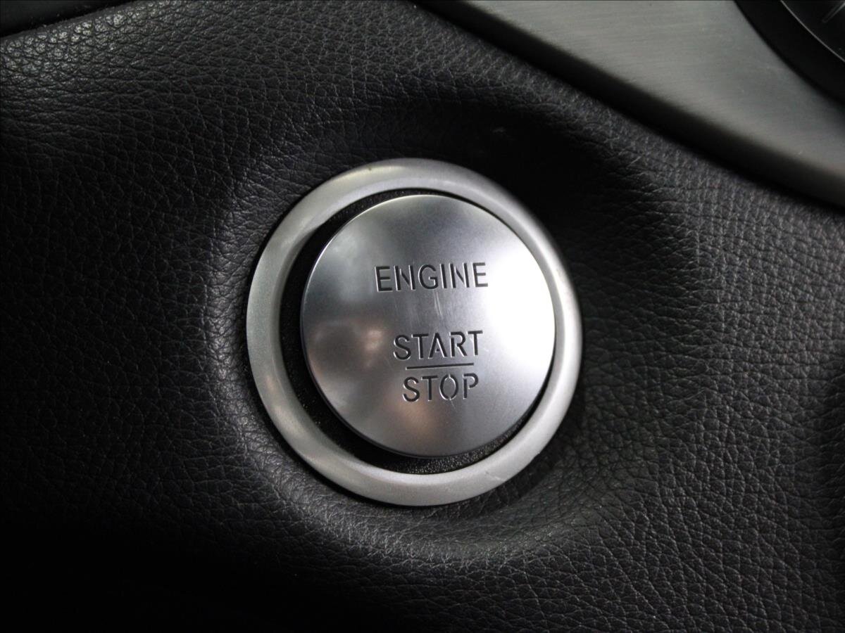 Mercedes-Benz CLA Kombi 2,1 l 100 kw