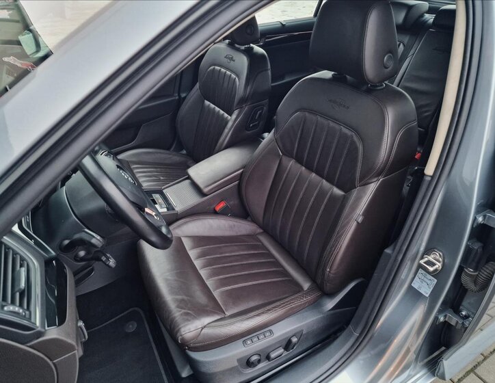 Škoda Superb Liftback 2,0 l 140 kw