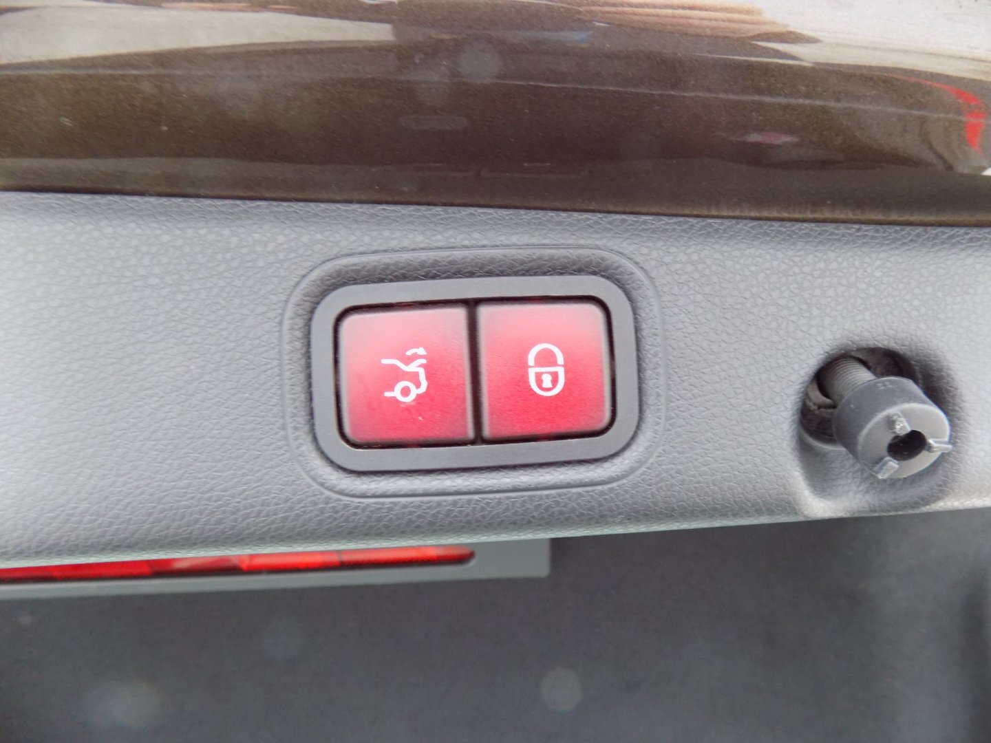 Mercedes-Benz Třídy E Sedan 2,0 l 143 kw