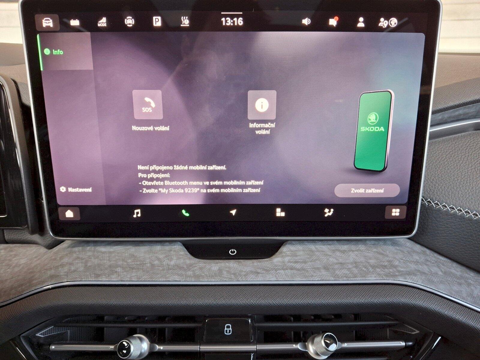 Škoda Kodiaq SUV / Terénní 1,5 l 150 kw