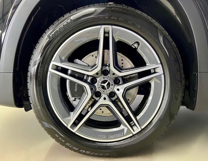 Mercedes-Benz GLS SUV 3,0 l 270 kw