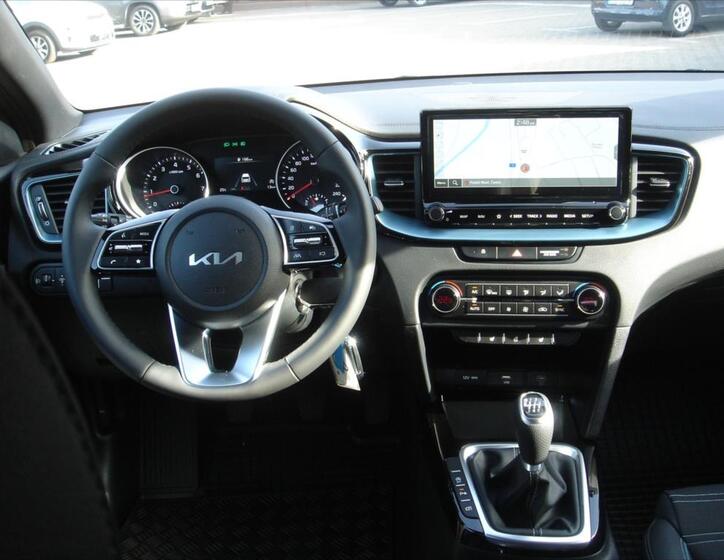 KIA Ceed 13