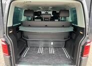 Volkswagen Multivan 13