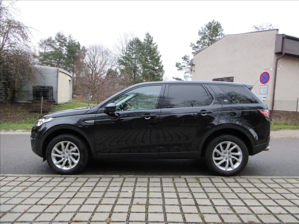 Land Rover Discovery Sport SUV 2,0 l 132 kw
