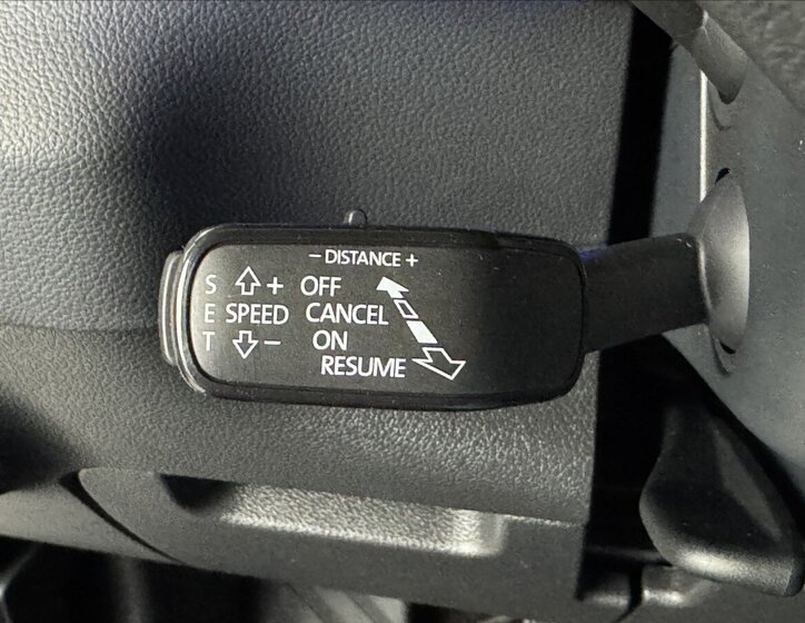 Škoda Karoq SUV 1,5 l 110 kw