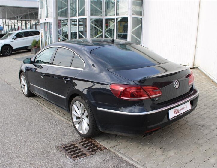Volkswagen CC Sedan / Limuzína 2,0 l 130 kw