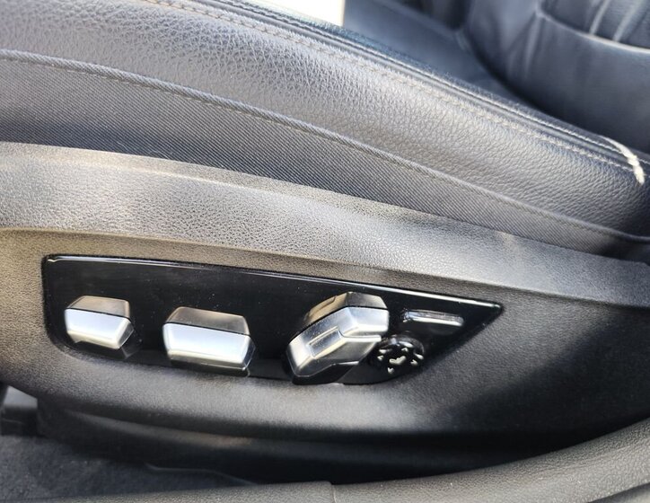 BMW Řada 5 Sedan / Limuzína 3,0 l 250 kw