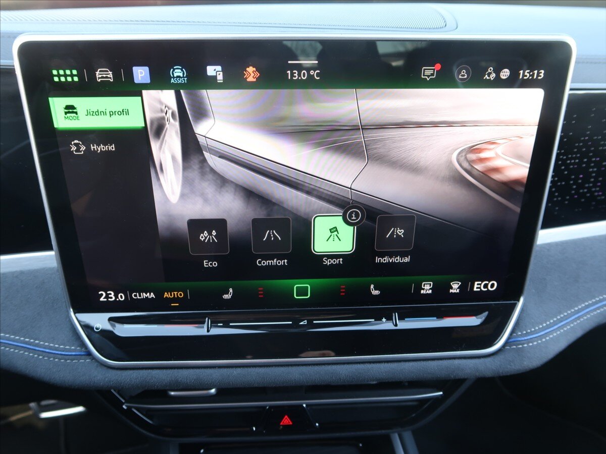 Volkswagen Passat Kombi 1,5 l 130 kw