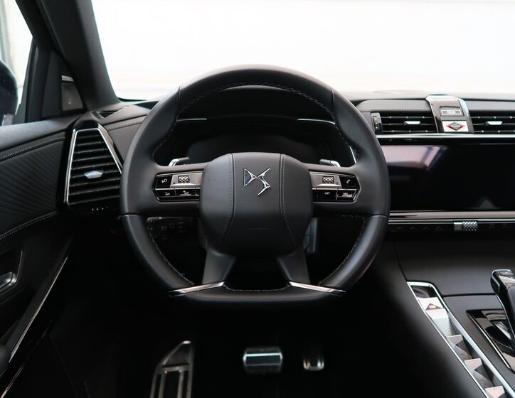 DS Automobiles DS7 Crossback 23