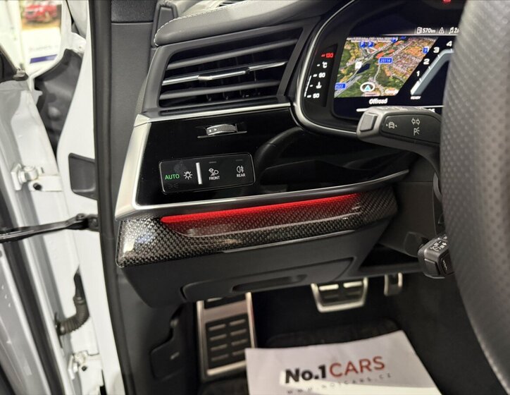 Audi SQ7 SUV / Terénní 4,0 l 373 kw