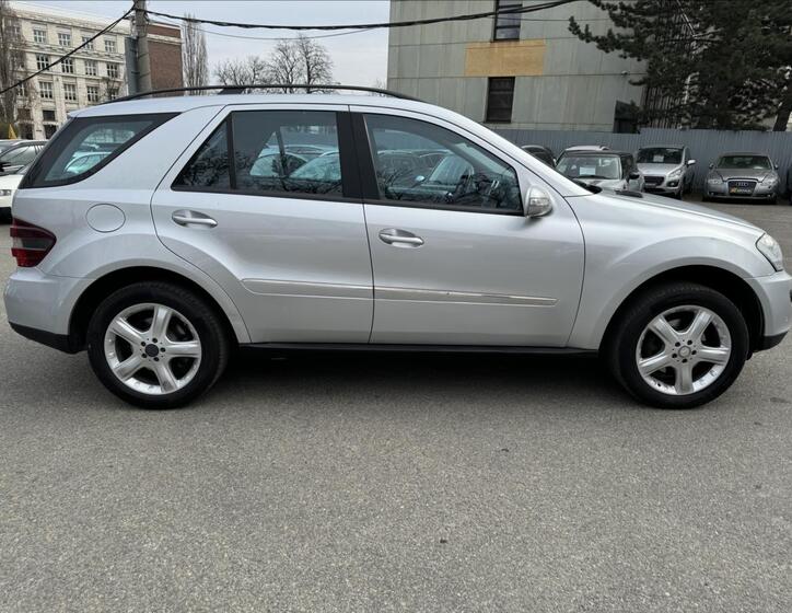 Mercedes-Benz Třídy M 13