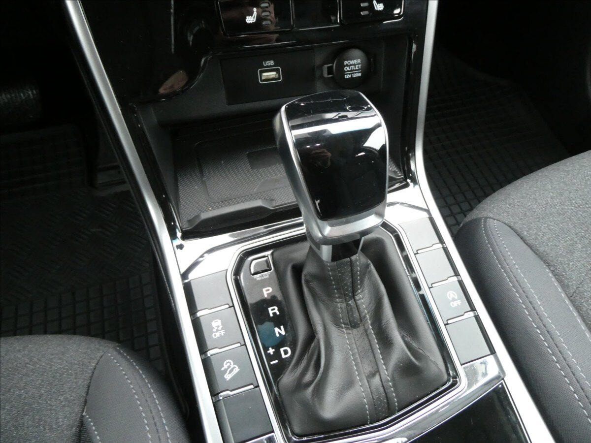 SsangYong Korando SUV 1,5 l 120 kw