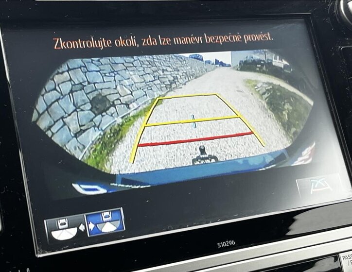 Toyota Land Cruiser 21