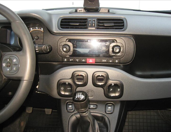 Fiat Panda Hatchback 875,0 63 kw