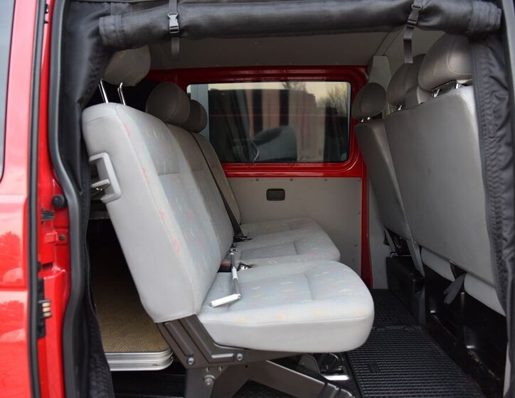 Volkswagen Transporter 21