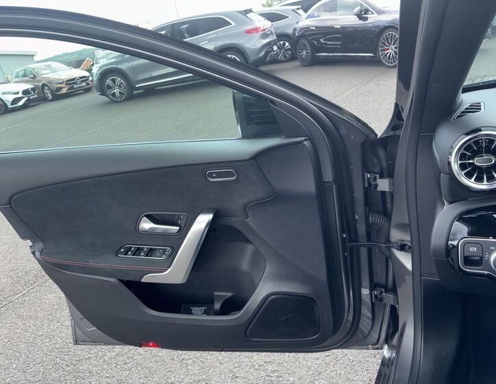 Mercedes-Benz Třídy A 22