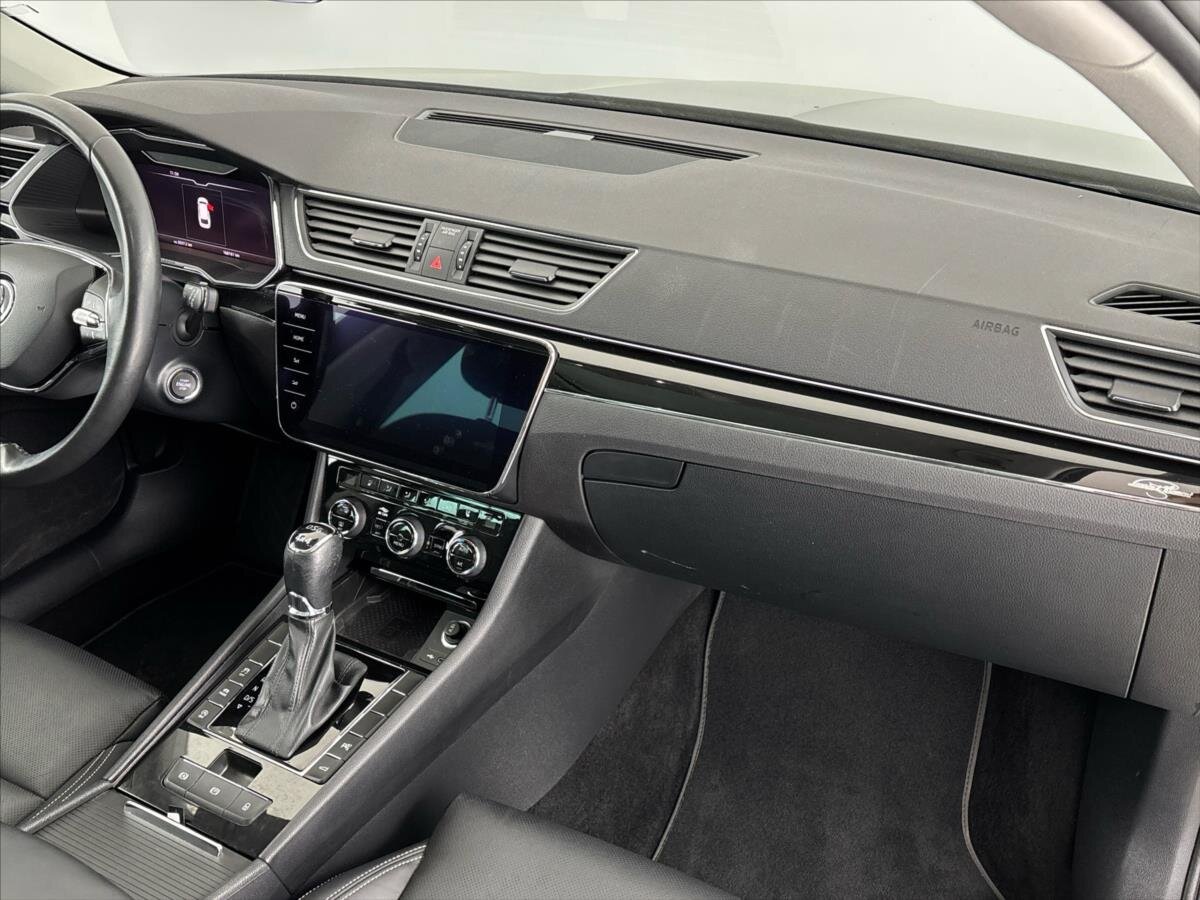 Škoda Superb Kombi 2,0 l 147 kw