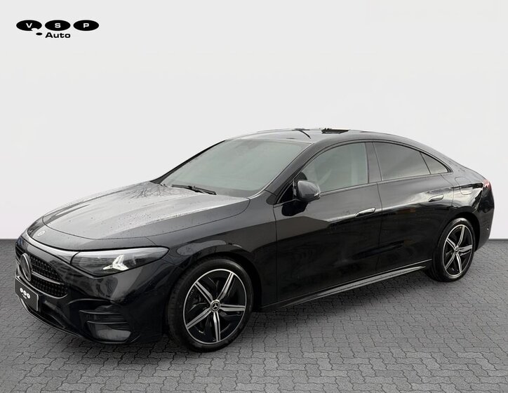 Mercedes-Benz CLA Sedan / Limuzína 1,3 l 120 kw