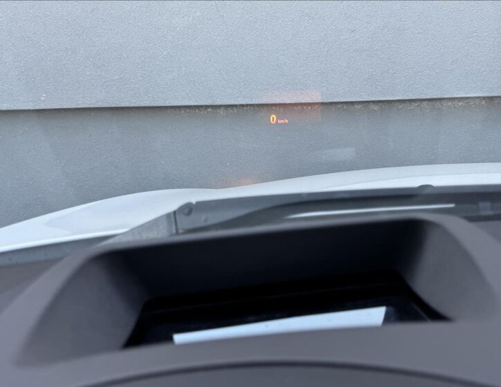 BMW Řada 6 Kabriolet 4,8 l 270 kw