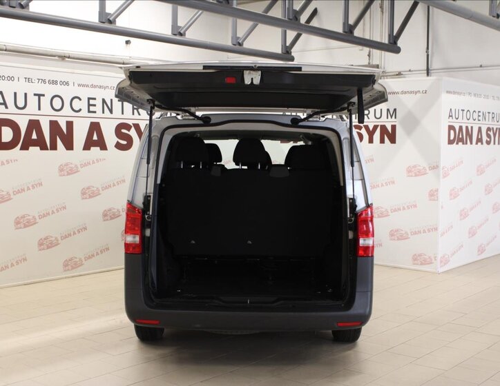 Mercedes-Benz Vito 7