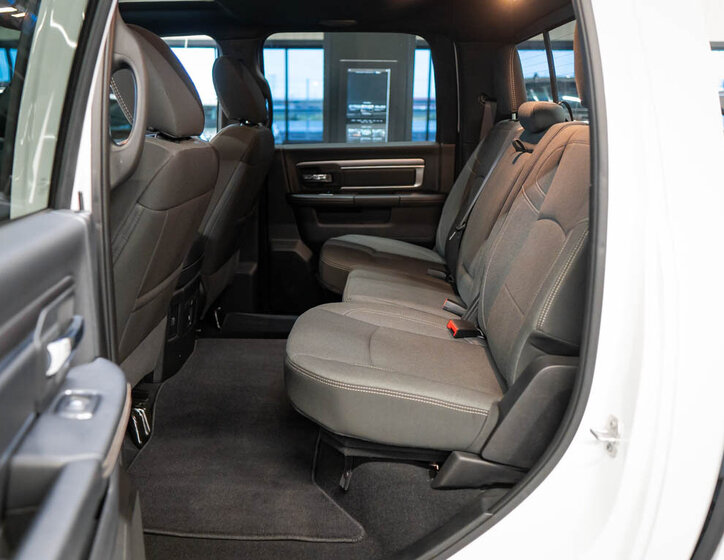 Dodge RAM Pick-up 5,7 l 291 kw