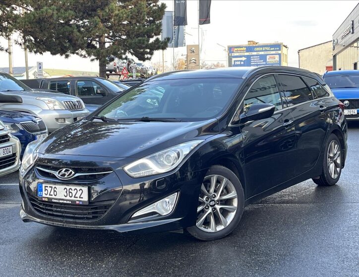 Hyundai i40 1