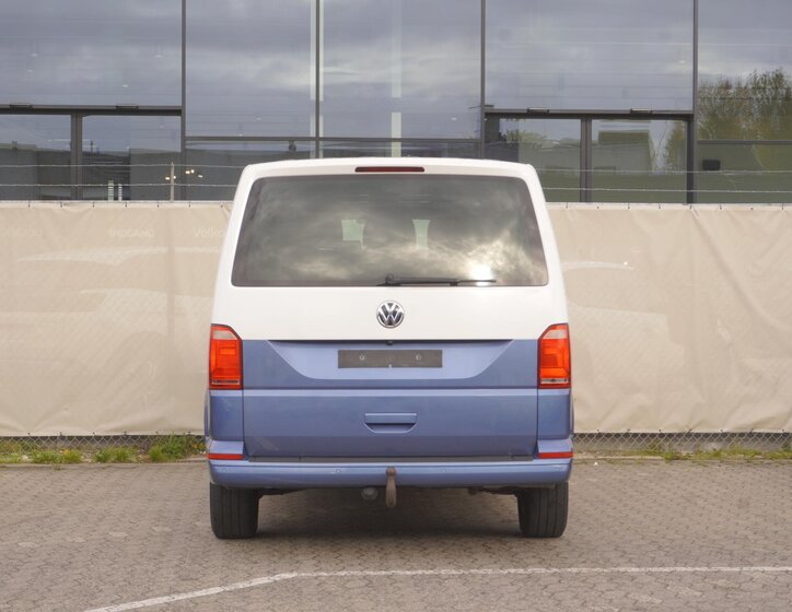 Volkswagen Caravelle 4