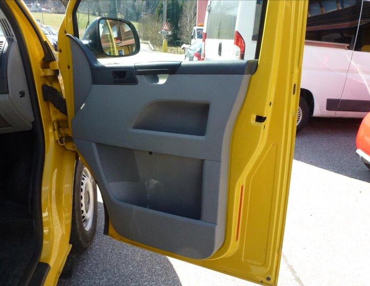Volkswagen Transporter Skříň 2,0 l 84 kw