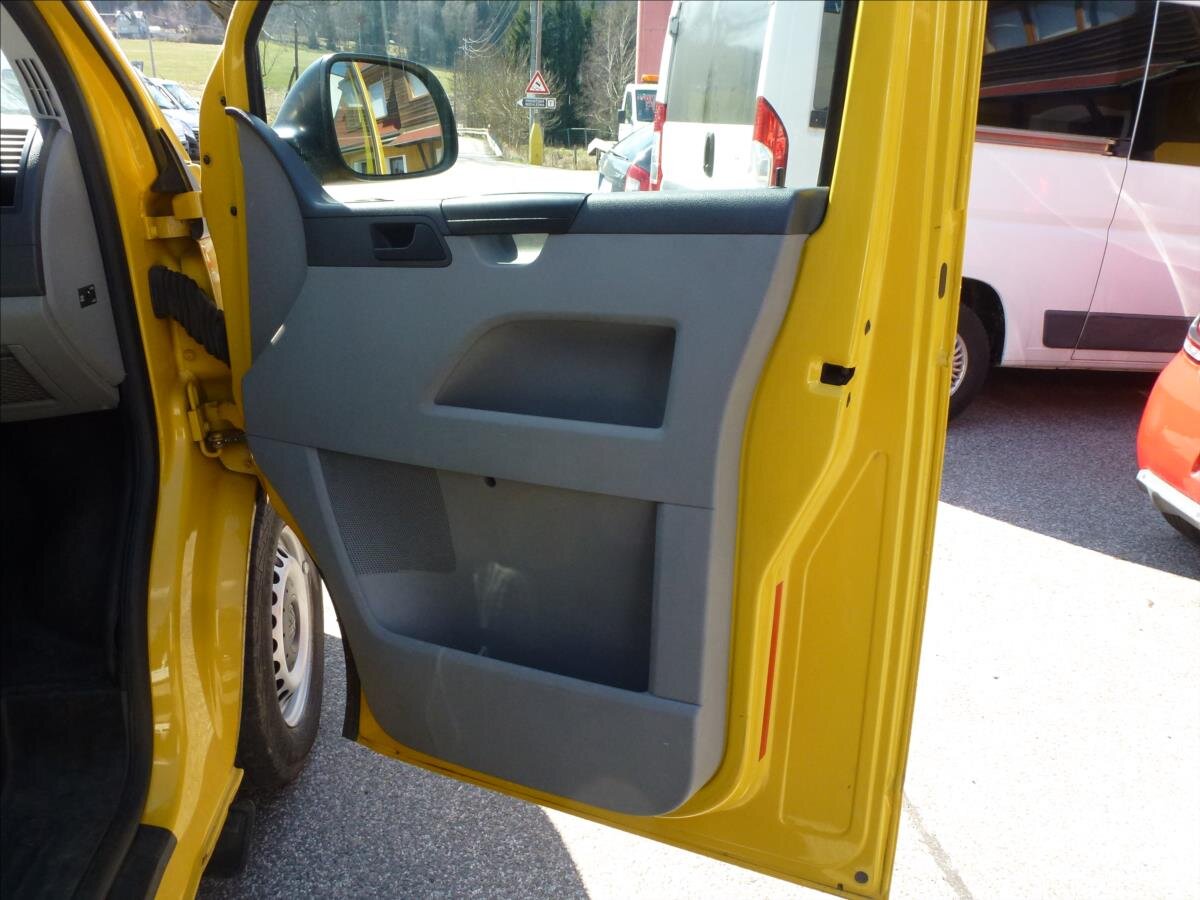 Volkswagen Transporter Skříň 2,0 l 84 kw