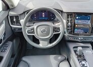 Volvo V90 6