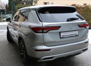 Mitsubishi Outlander 13