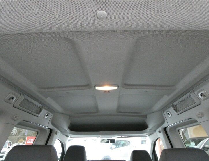 Volkswagen Caddy Kombi 1,6 l 75 kw