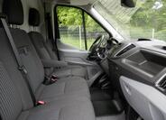 Ford Transit 13