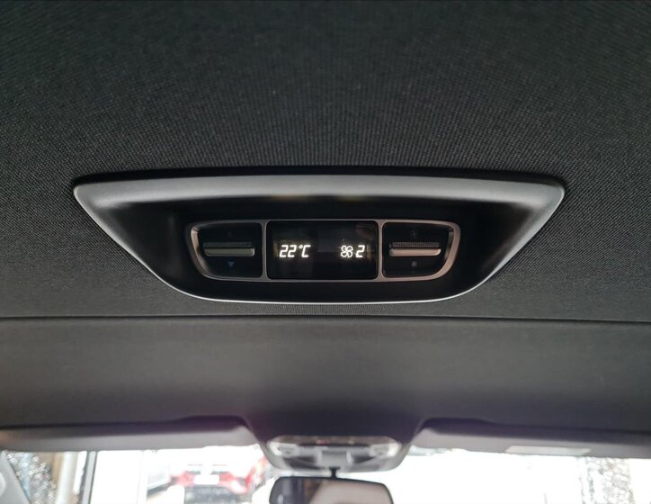 Mercedes-Benz Třídy V MPV 2,1 l 140 kw