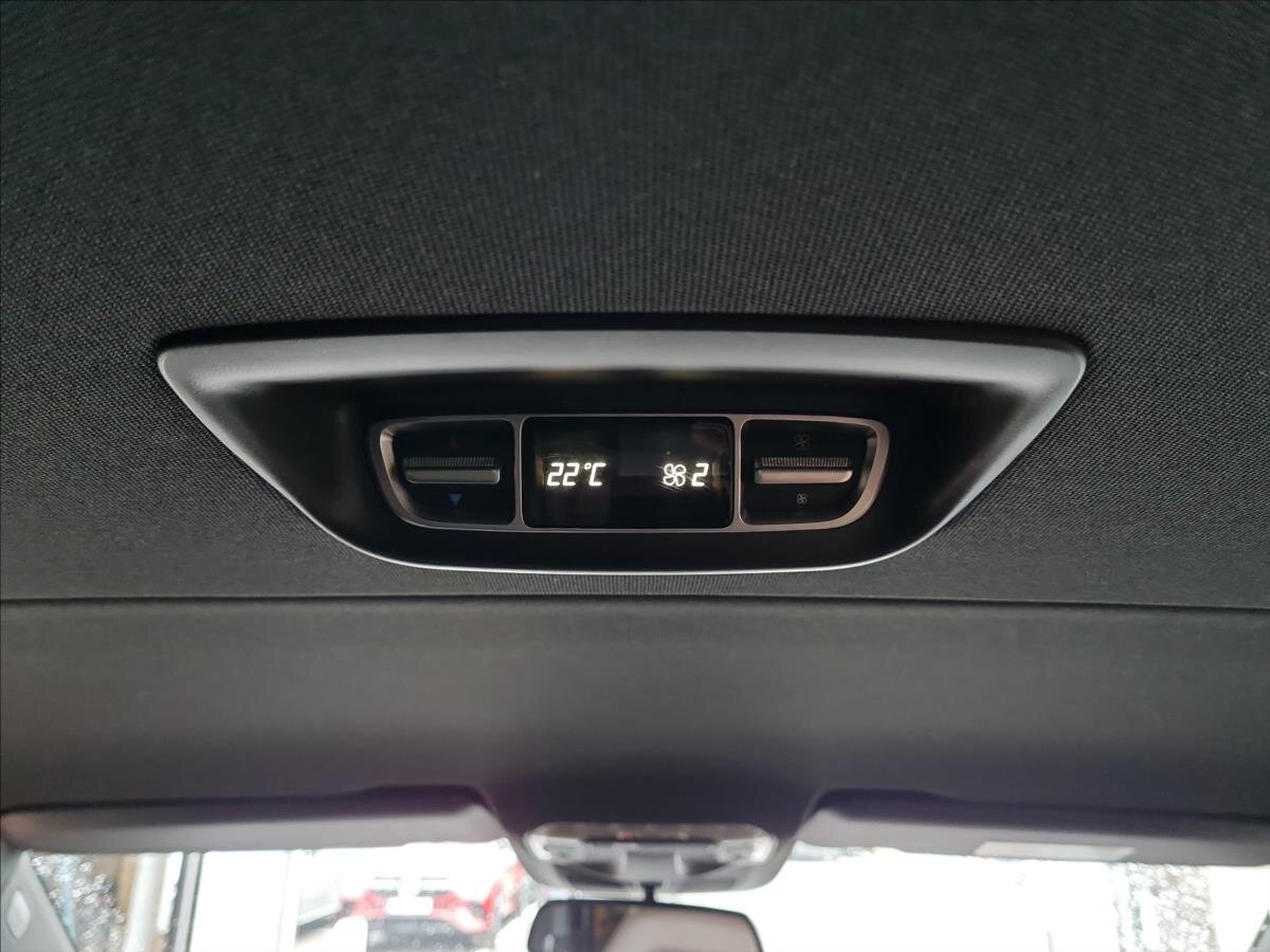 Mercedes-Benz Třídy V MPV 2,1 l 140 kw