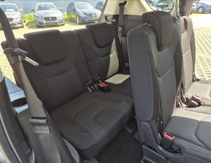 Ford S-MAX MPV 2,0 l 132 kw