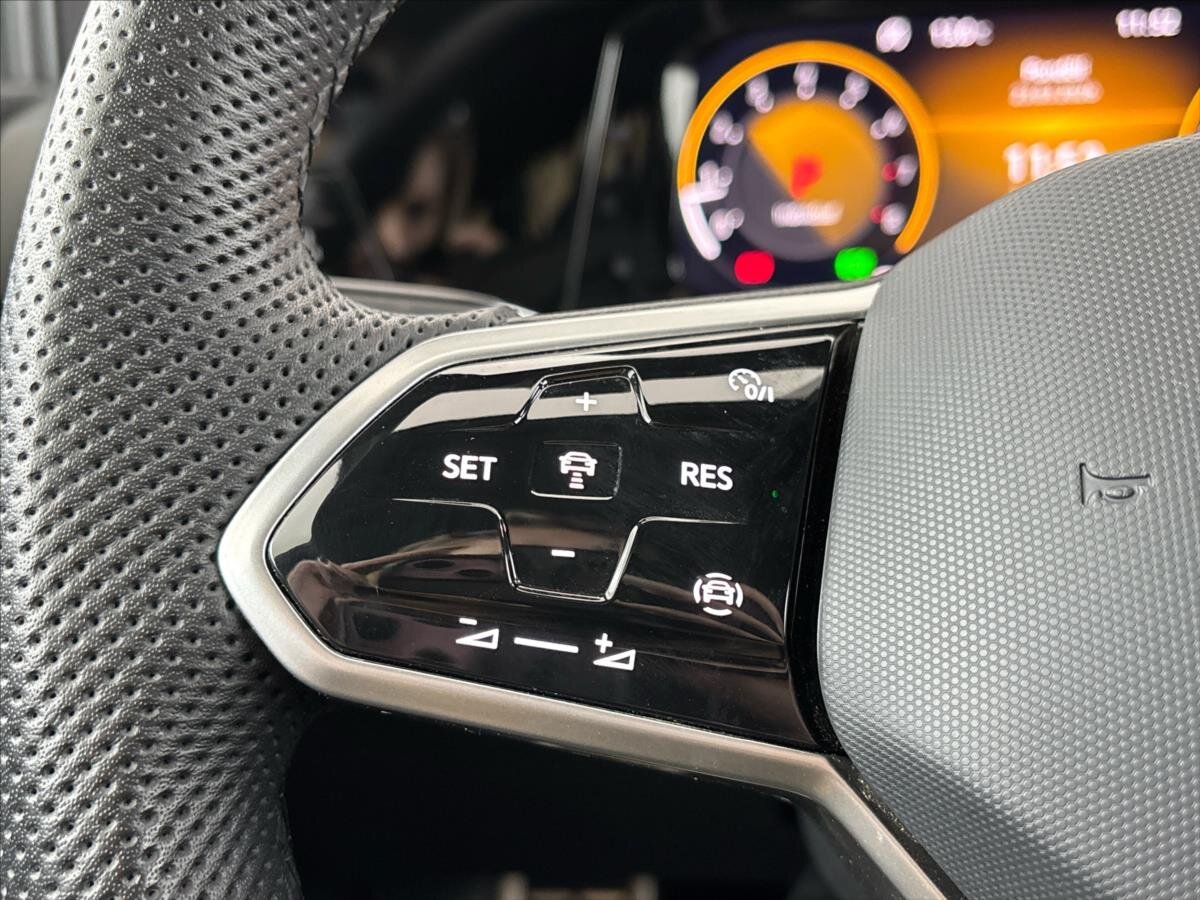 Volkswagen Golf Kombi 1,5 l 110 kw